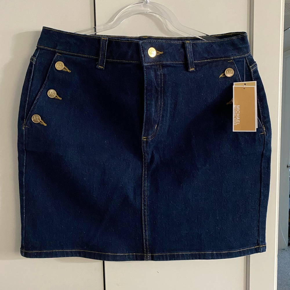 Michael Kors — Dark Indigo Gold Button Pocket Denim Mini Skirt, Size 10